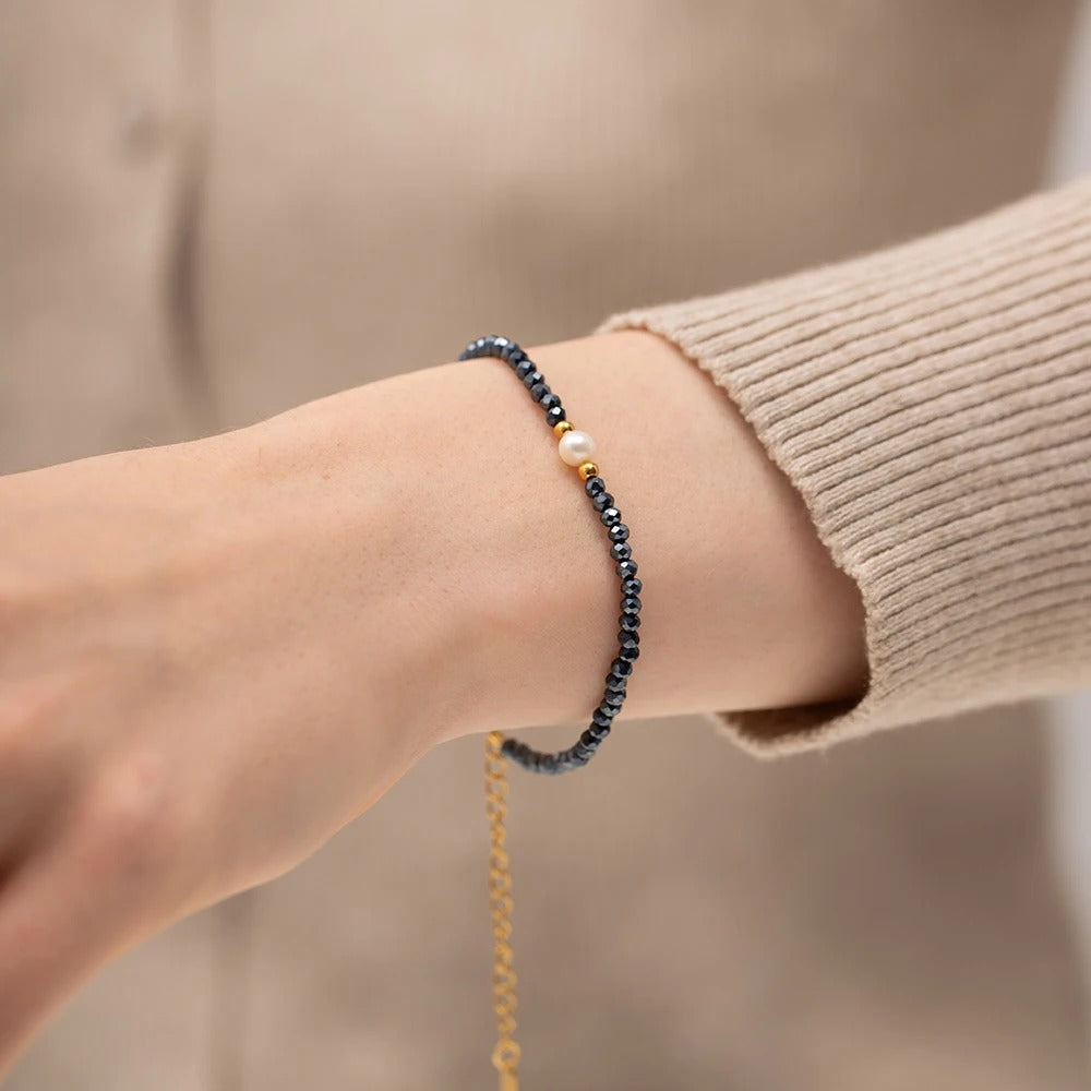 Navy Sodalite Pearl & Bead Bracelet