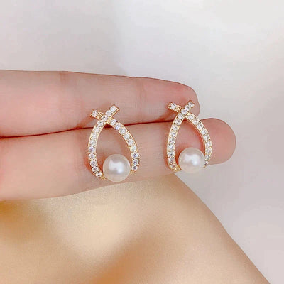 Pearl and Glitter Earrings