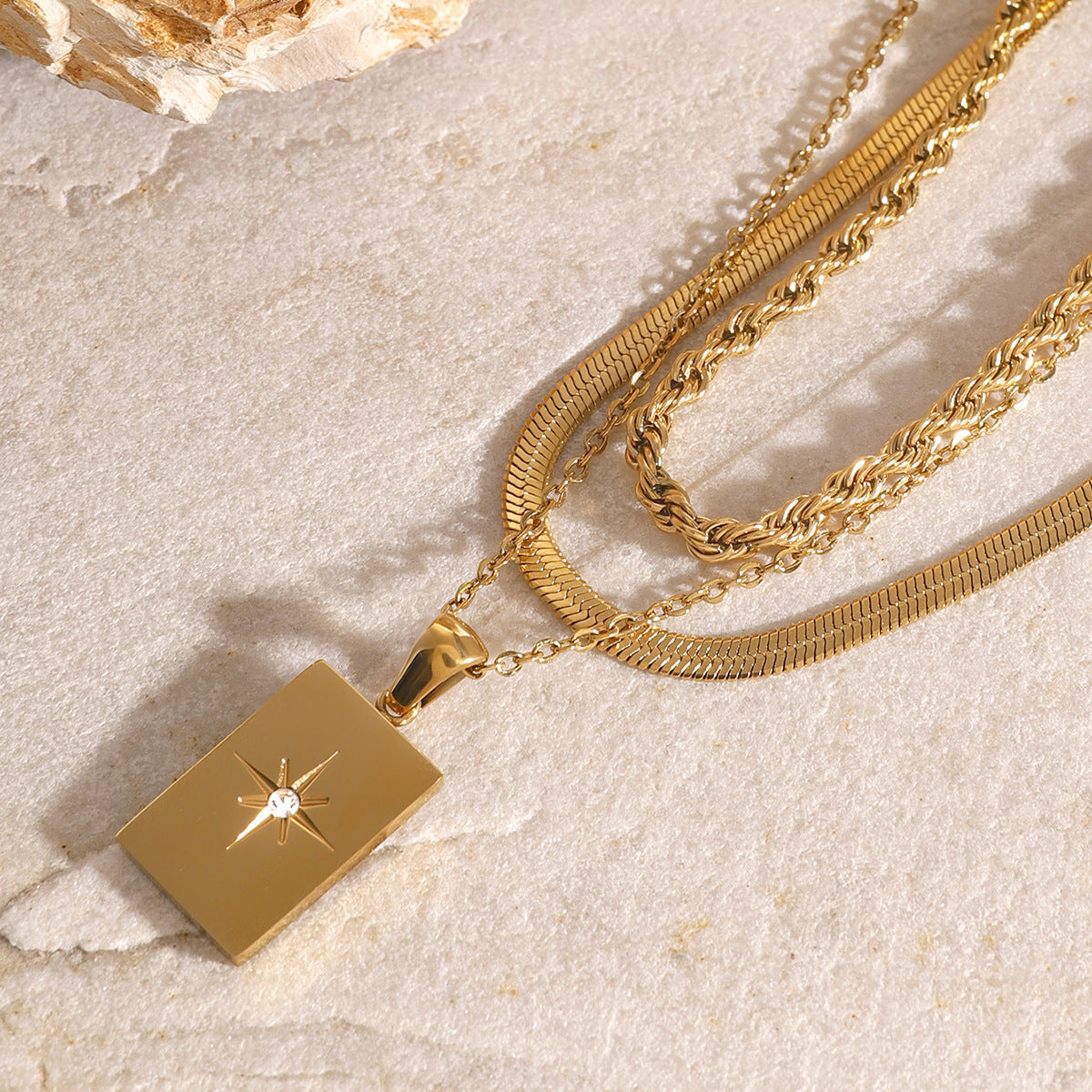 Fede Gold Necklace
