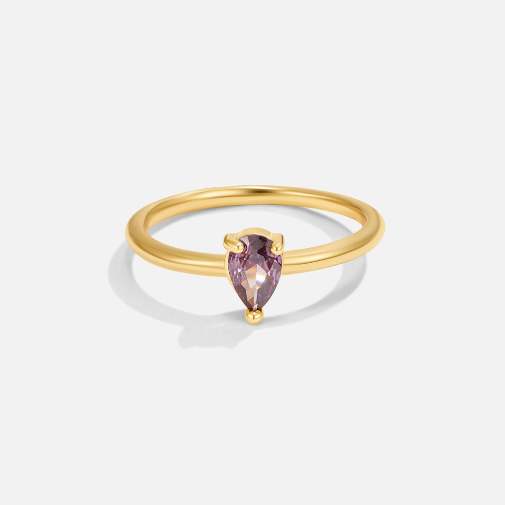 Anillo de gota con piedra de la suerte
