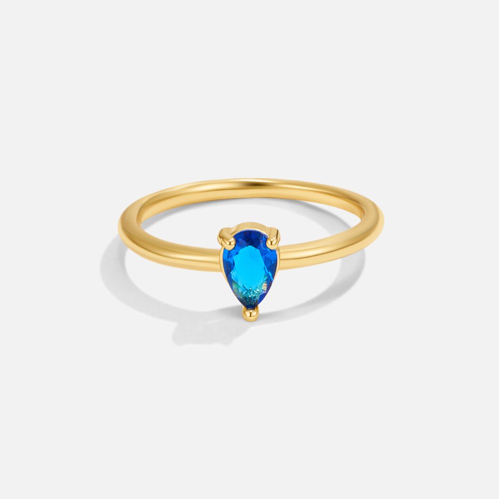 Anillo de gota con piedra de la suerte