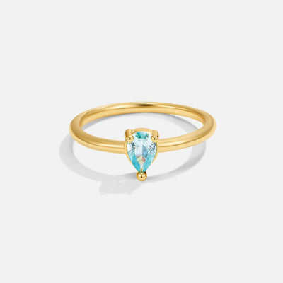 Anillo de gota con piedra de la suerte